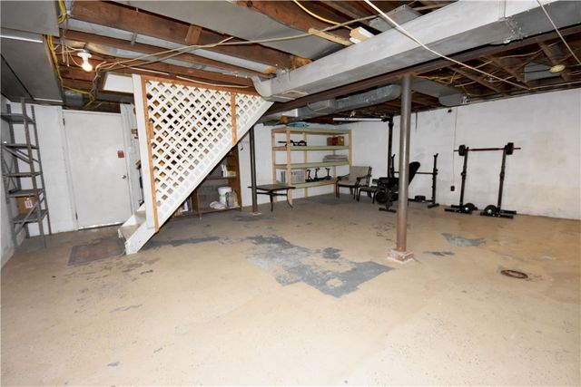 104 Earlwood Rd, Penn Hills, PA 15235