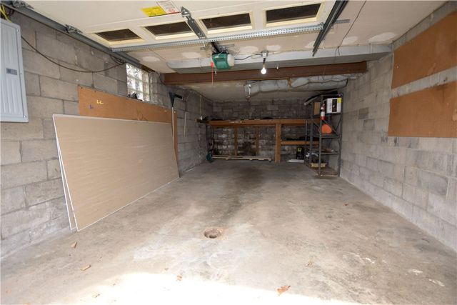 104 Earlwood Rd, Penn Hills, PA 15235