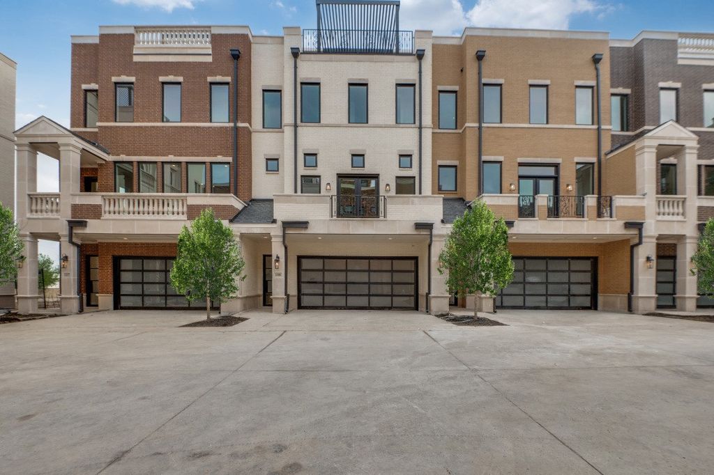 235 E Nash Street 118, Grapevine, TX 76051