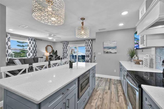 812 GULF BLVD 3, Indian Rocks Beach, FL 33785