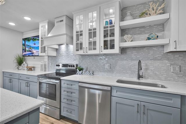 812 GULF BLVD 3, Indian Rocks Beach, FL 33785