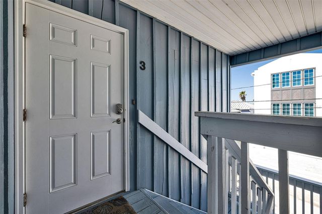 812 GULF BLVD 3, Indian Rocks Beach, FL 33785