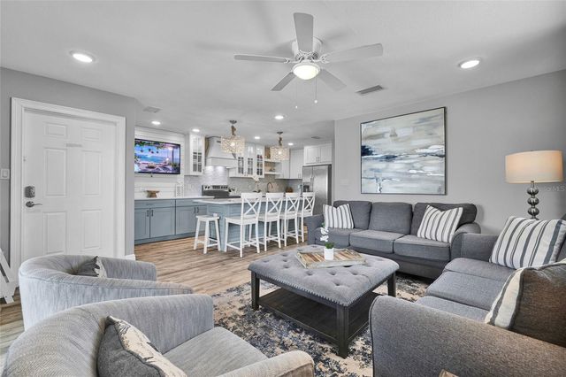 812 GULF BLVD 3, Indian Rocks Beach, FL 33785