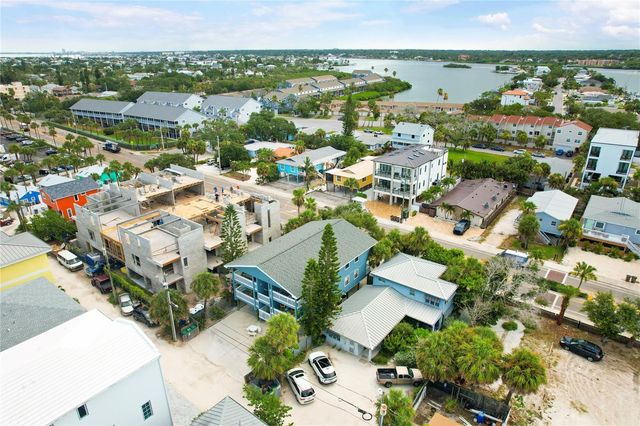 812 GULF BLVD 3, Indian Rocks Beach, FL 33785