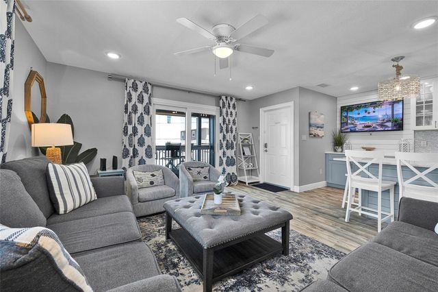 812 GULF BLVD 3, Indian Rocks Beach, FL 33785