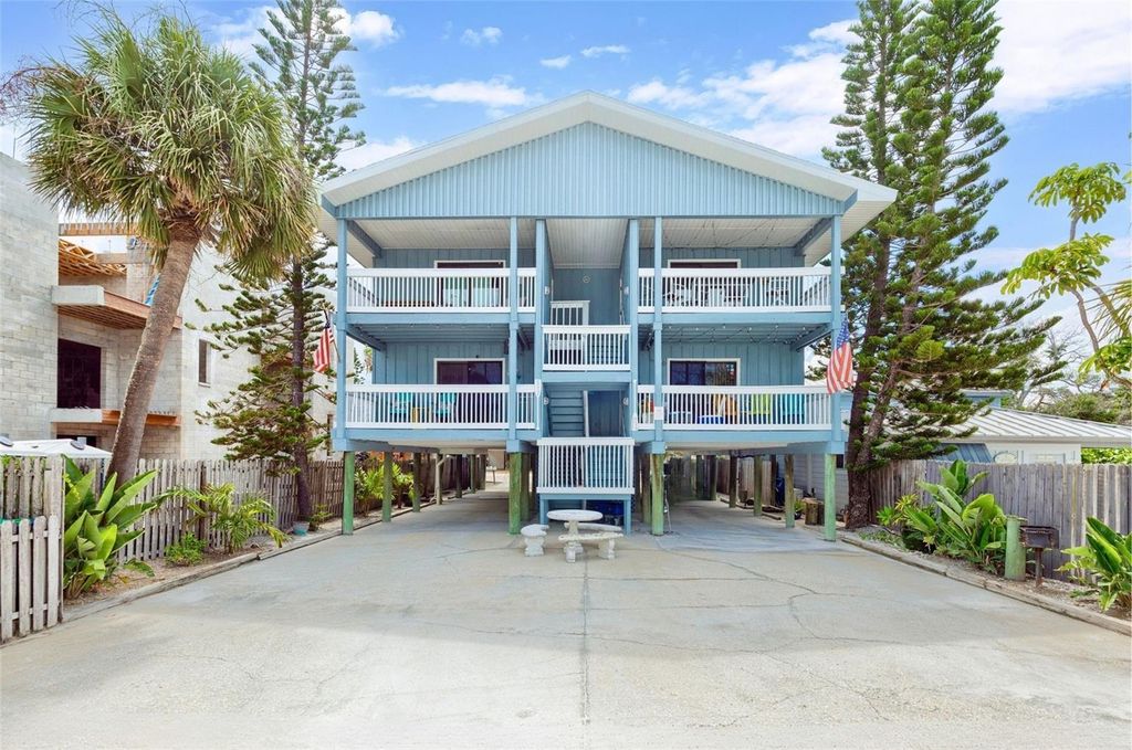 812 GULF BLVD 3, Indian Rocks Beach, FL 33785