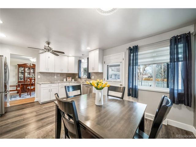 429 Newark St, Aurora, CO 80010