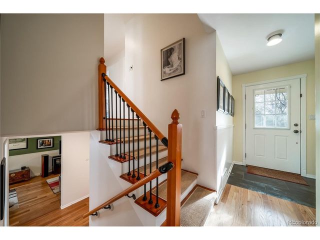 429 Newark St, Aurora, CO 80010