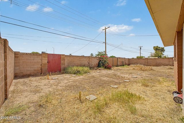 2125 W 2ND Street, Mesa, AZ 85201