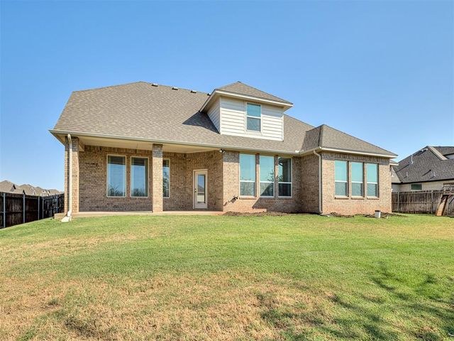 5708 NW 158th Street, Edmond, OK 73013
