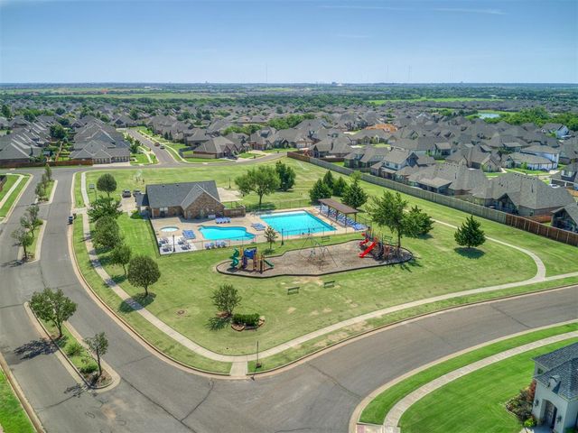 5708 NW 158th Street, Edmond, OK 73013