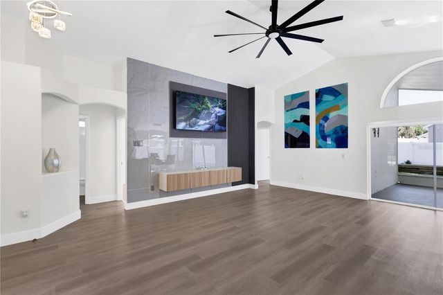 15530 BAY VISTA DRIVE, Clermont, FL 34714