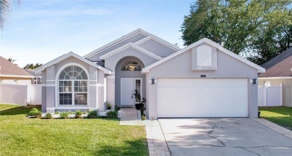 15530 BAY VISTA DRIVE, Clermont, FL 34714
