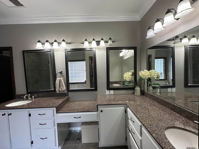 6542 Christopher Ave, Greenwell Springs, LA 70739