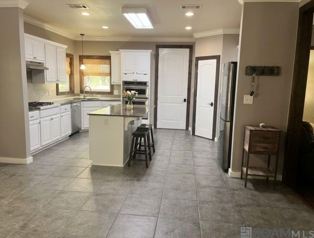 6542 Christopher Ave, Greenwell Springs, LA 70739