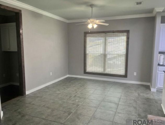 6542 Christopher Ave, Greenwell Springs, LA 70739