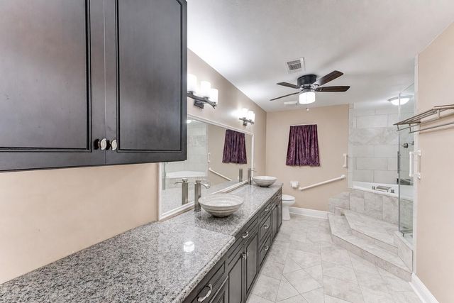 16310 Acapulco Drive, Jersey Village, TX 77040
