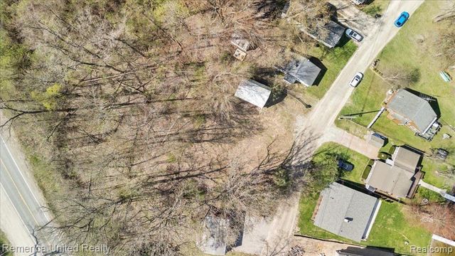 9623 Winston, Pinckney, MI 48169