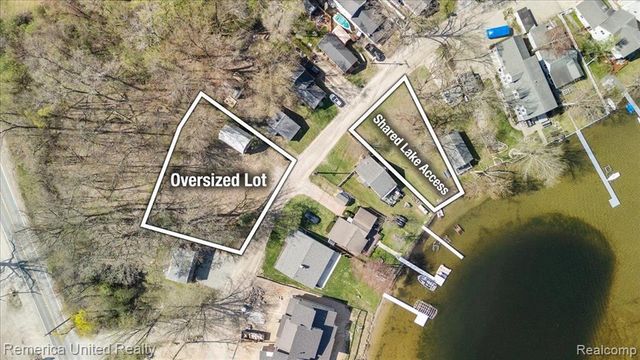 9623 Winston, Pinckney, MI 48169
