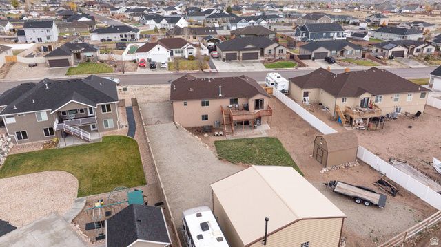 2101 E RAVINE RD, Enoch, UT 84721