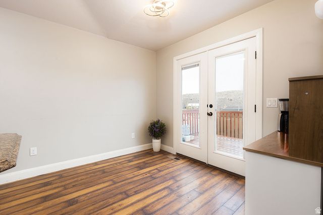 2101 E RAVINE RD, Enoch, UT 84721