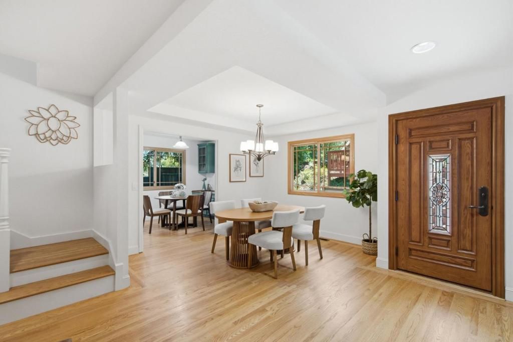 Image 12 of property listing at 2324 Cheshire Way, Redwood City, CA 94061