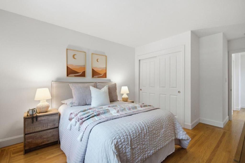 Image 33 of property listing at 2324 Cheshire Way, Redwood City, CA 94061