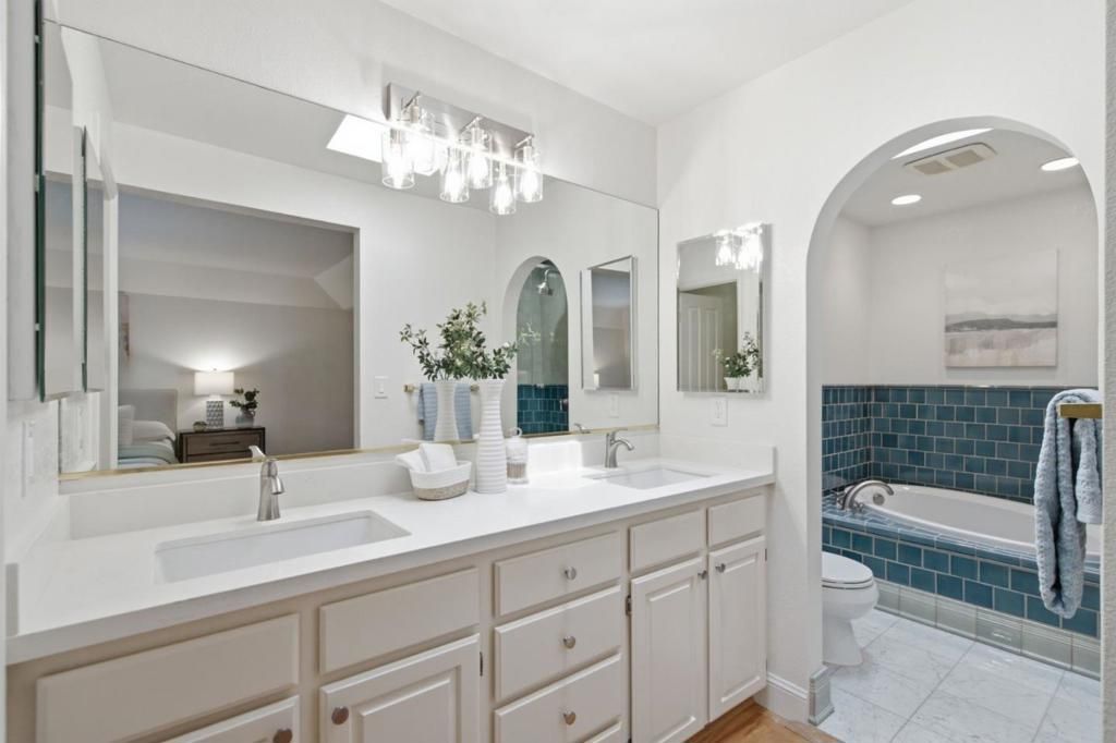 Image 38 of property listing at 2324 Cheshire Way, Redwood City, CA 94061
