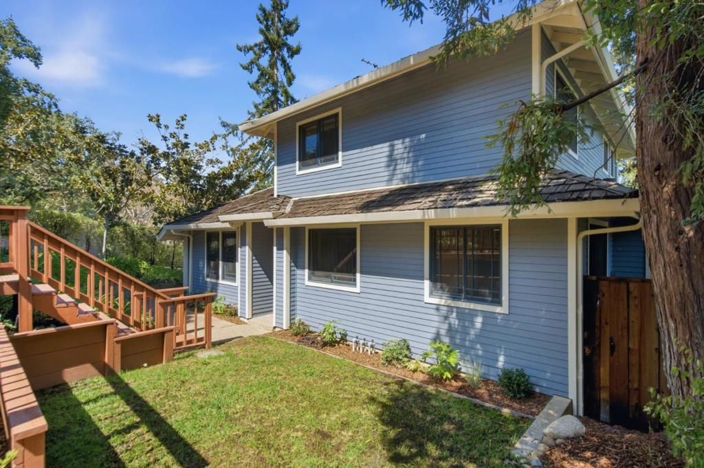 Image 4 of property listing at 2324 Cheshire Way, Redwood City, CA 94061