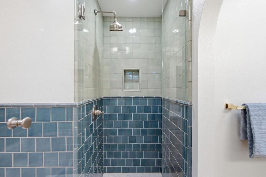 Image 42 of property listing at 2324 Cheshire Way, Redwood City, CA 94061