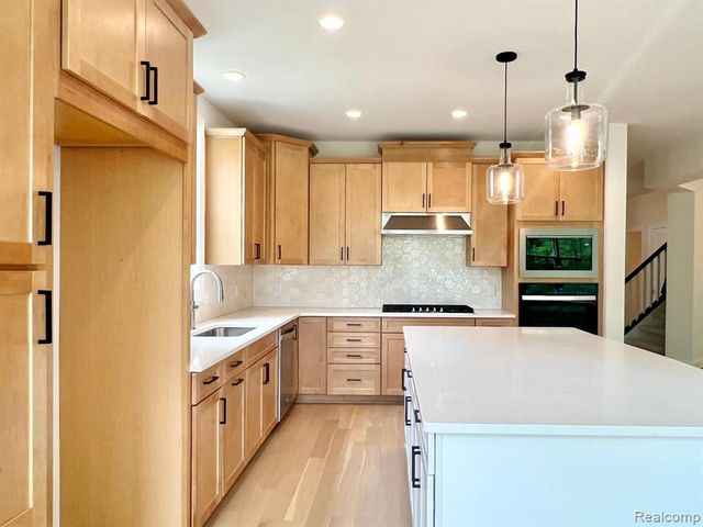 3364 Roseford Boulevard, Ann Arbor, MI 48105