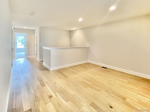 3364 Roseford Boulevard, Ann Arbor, MI 48105