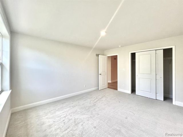 3364 Roseford Boulevard, Ann Arbor, MI 48105