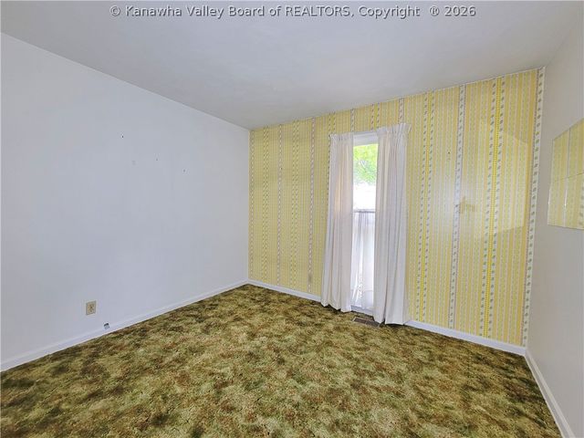 6907 Heritage Drive, Sissonville, WV 25312