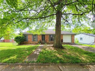 6907 Heritage Drive, Sissonville, WV 25312