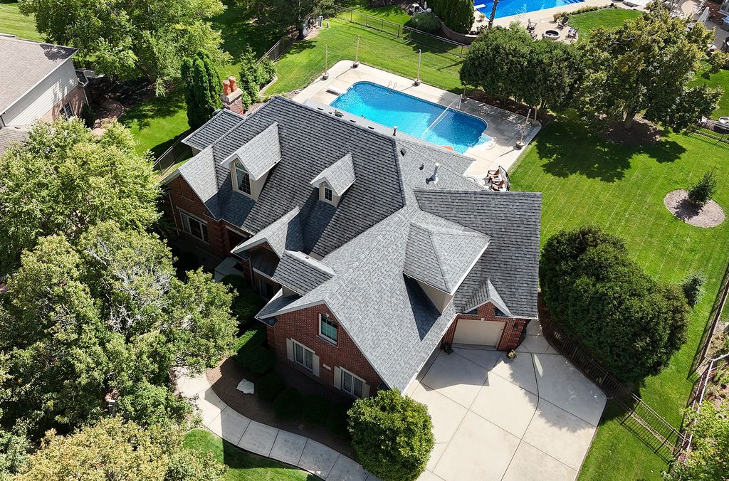 11707 Coquille Drive, Frankfort, IL 60423