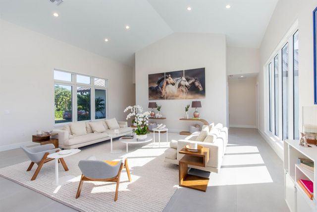 2889 Appaloosa Trail, Wellington, FL 33414