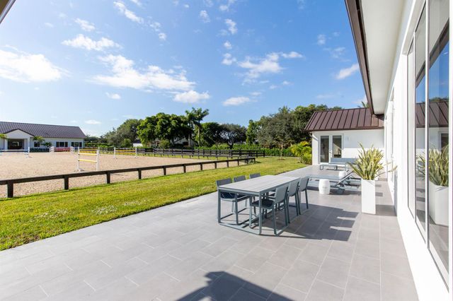 2889 Appaloosa Trail, Wellington, FL 33414