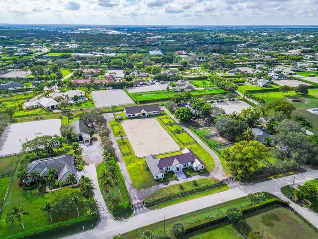 2889 Appaloosa Trail, Wellington, FL 33414