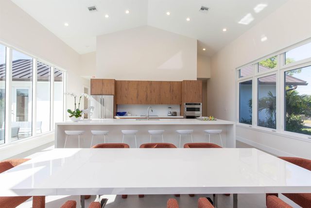 2889 Appaloosa Trail, Wellington, FL 33414