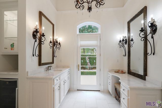 17835 E Augusta Dr, Baton Rouge, LA 70810