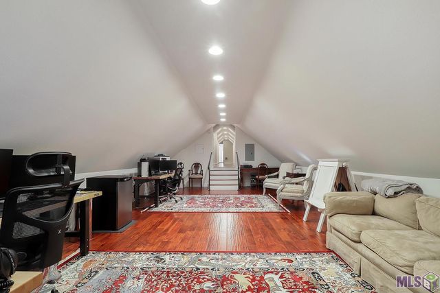 17835 E Augusta Dr, Baton Rouge, LA 70810