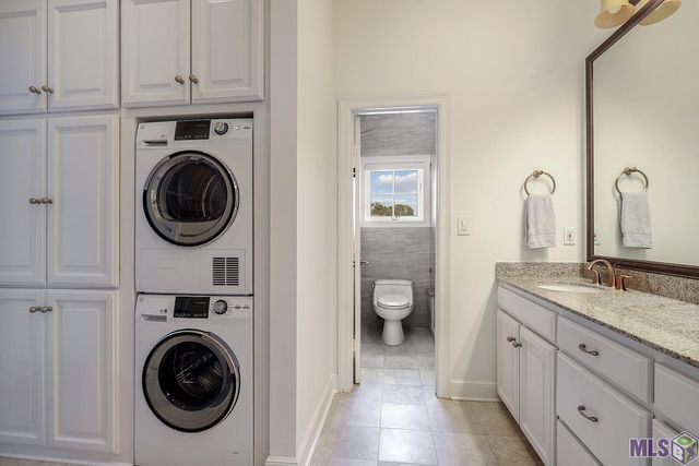 17835 E Augusta Dr, Baton Rouge, LA 70810