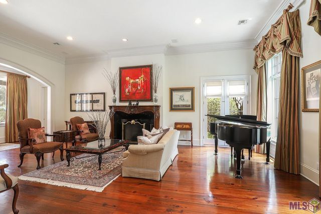 17835 E Augusta Dr, Baton Rouge, LA 70810