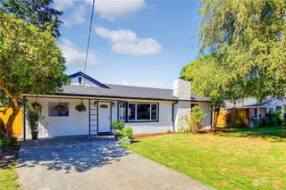 715 Woodford Avenue N, Kent, WA 98031