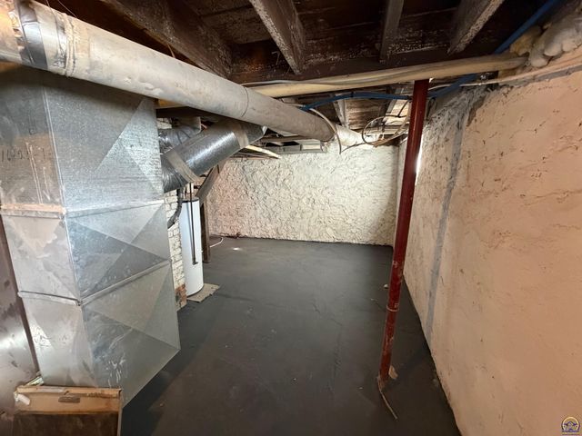 618 SW Fillmore ST, Topeka, KS 66606