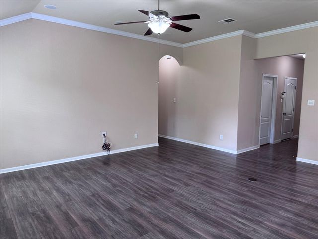 151 Forest Heights Lane, Montgomery, TX 77316