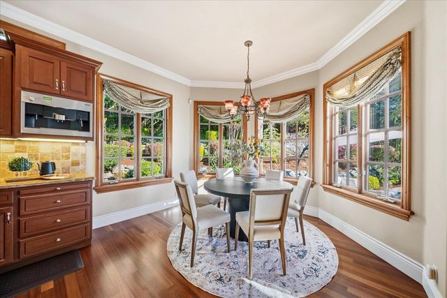 8749 Noland Ln, Fair Oaks, CA 95628