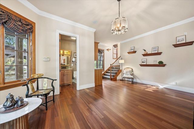 8749 Noland Ln, Fair Oaks, CA 95628