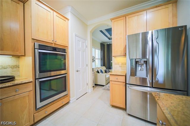 10822 Tiberio DR, Fort Myers, FL 33913